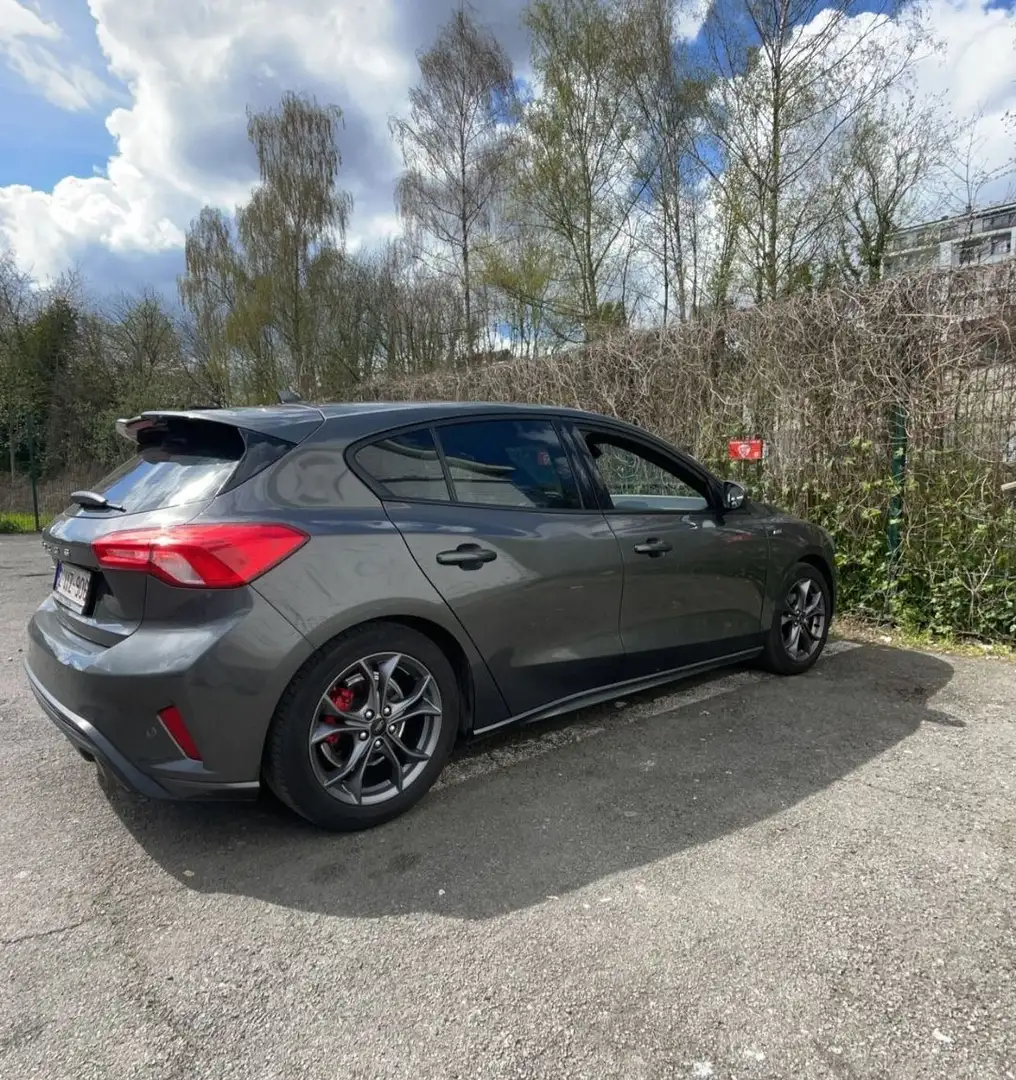 Ford Focus 1.0 EcoBoost ST-Line - 2