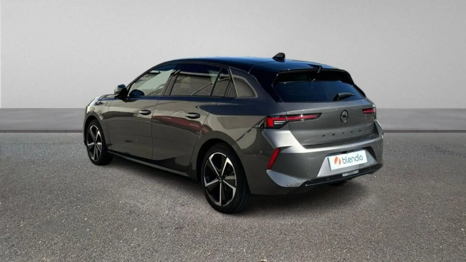 Opel Astra 1.2T XHT GS 130CV 5P Gris - 2