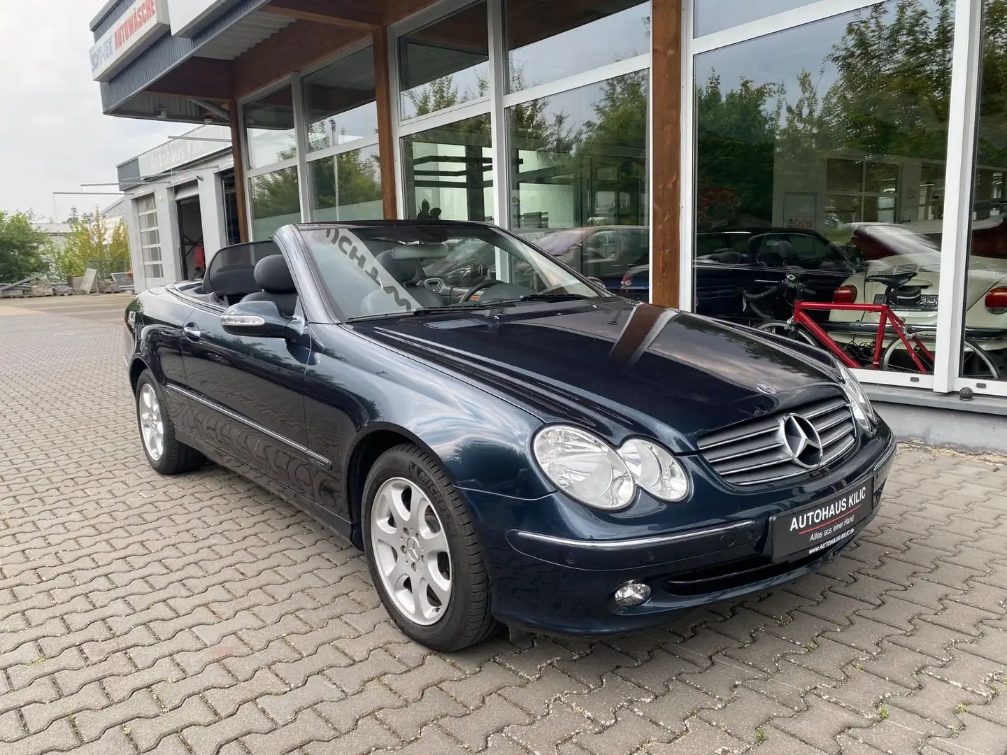 Mercedes-Benz CLK 240 CLK Cabrio 1.Hand Mercedes Scheckheft Negru - 1