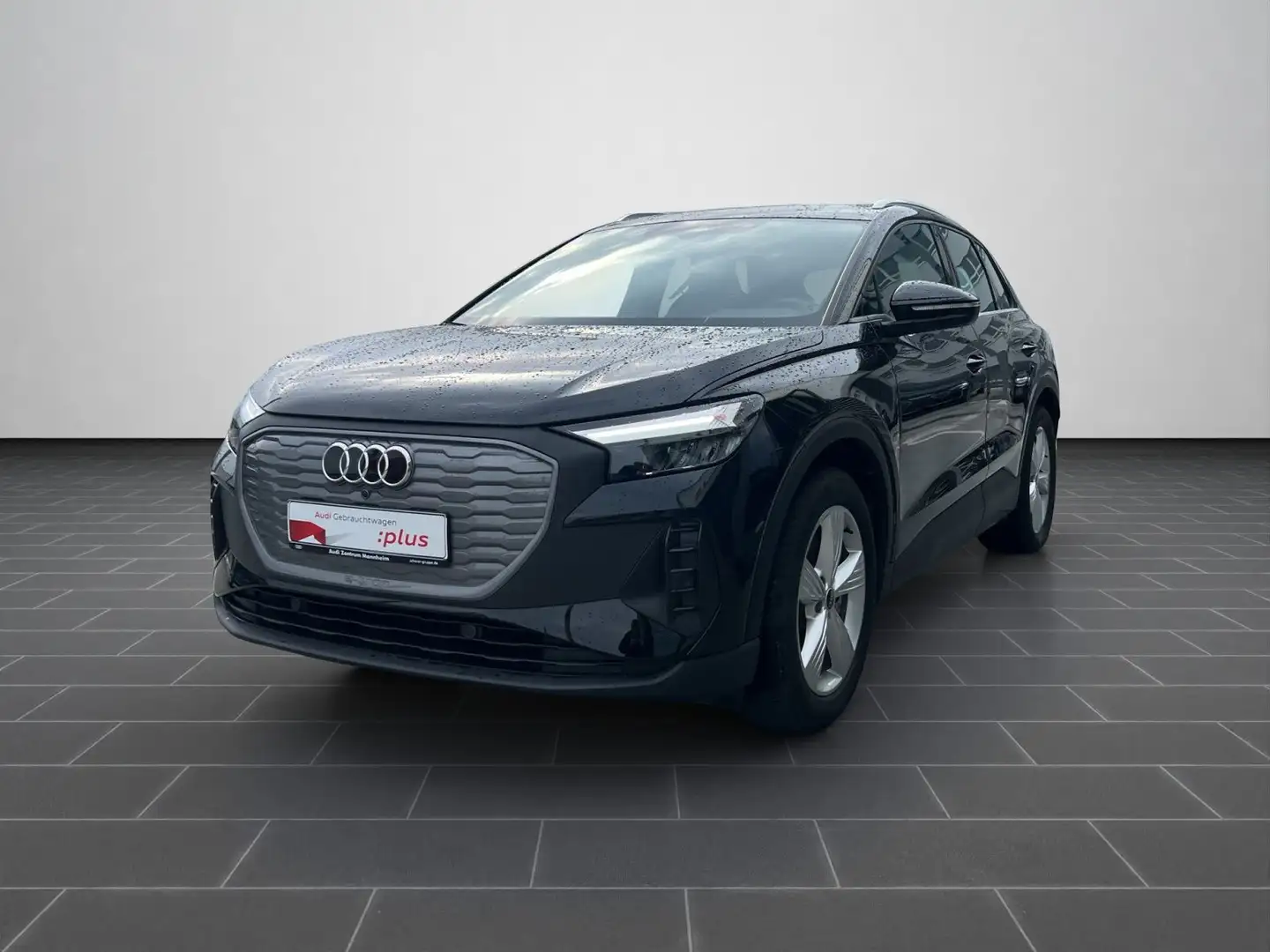 Audi Q4 e-tron 45 e-tron AHK NAVI PLUS LED AMBIENTE Schwarz - 2