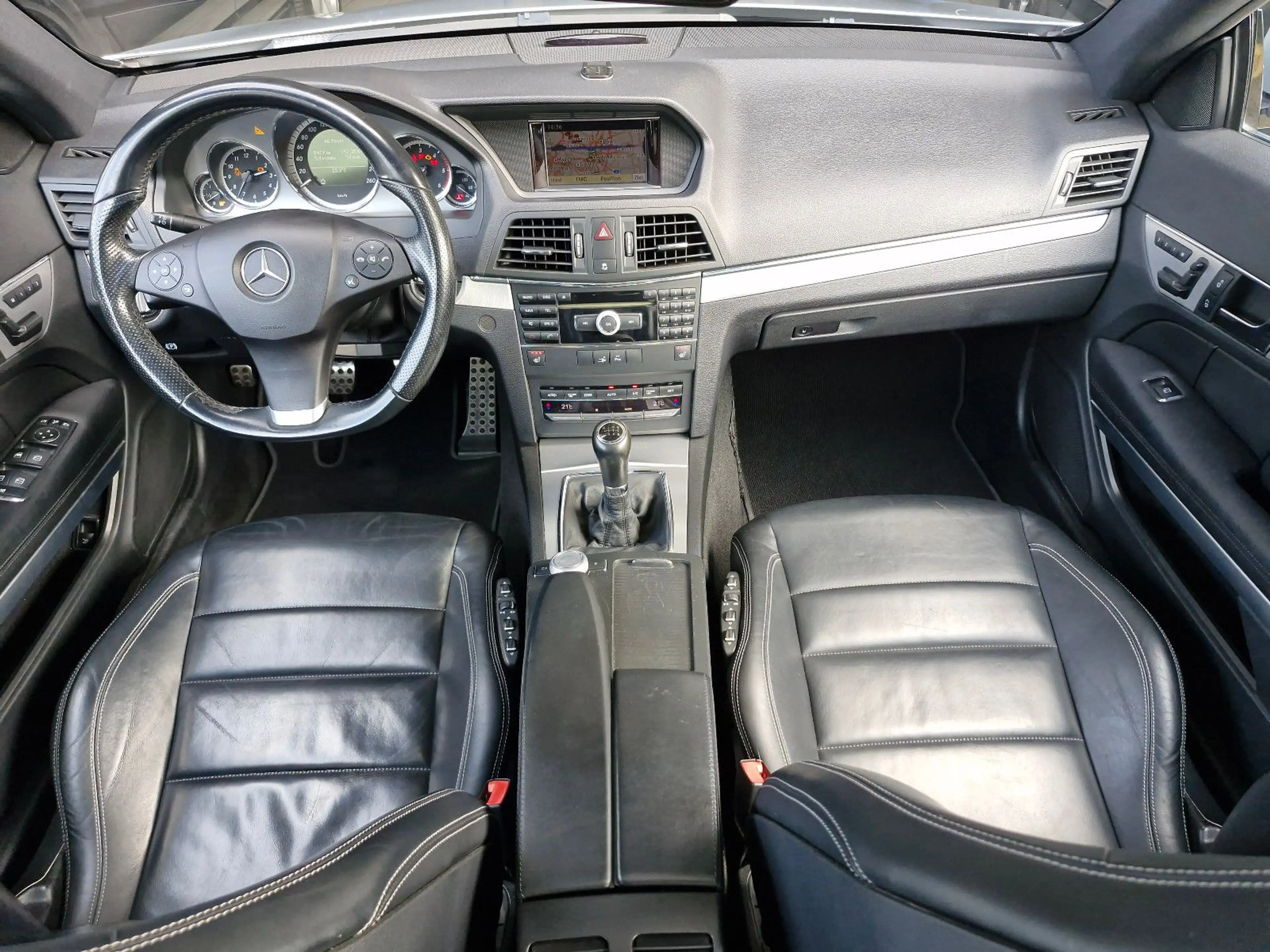 Mercedes-Benz E 250 CDI Coupe BlueEfficiency/LEDER/BI-XENON/PAN — photo 8
