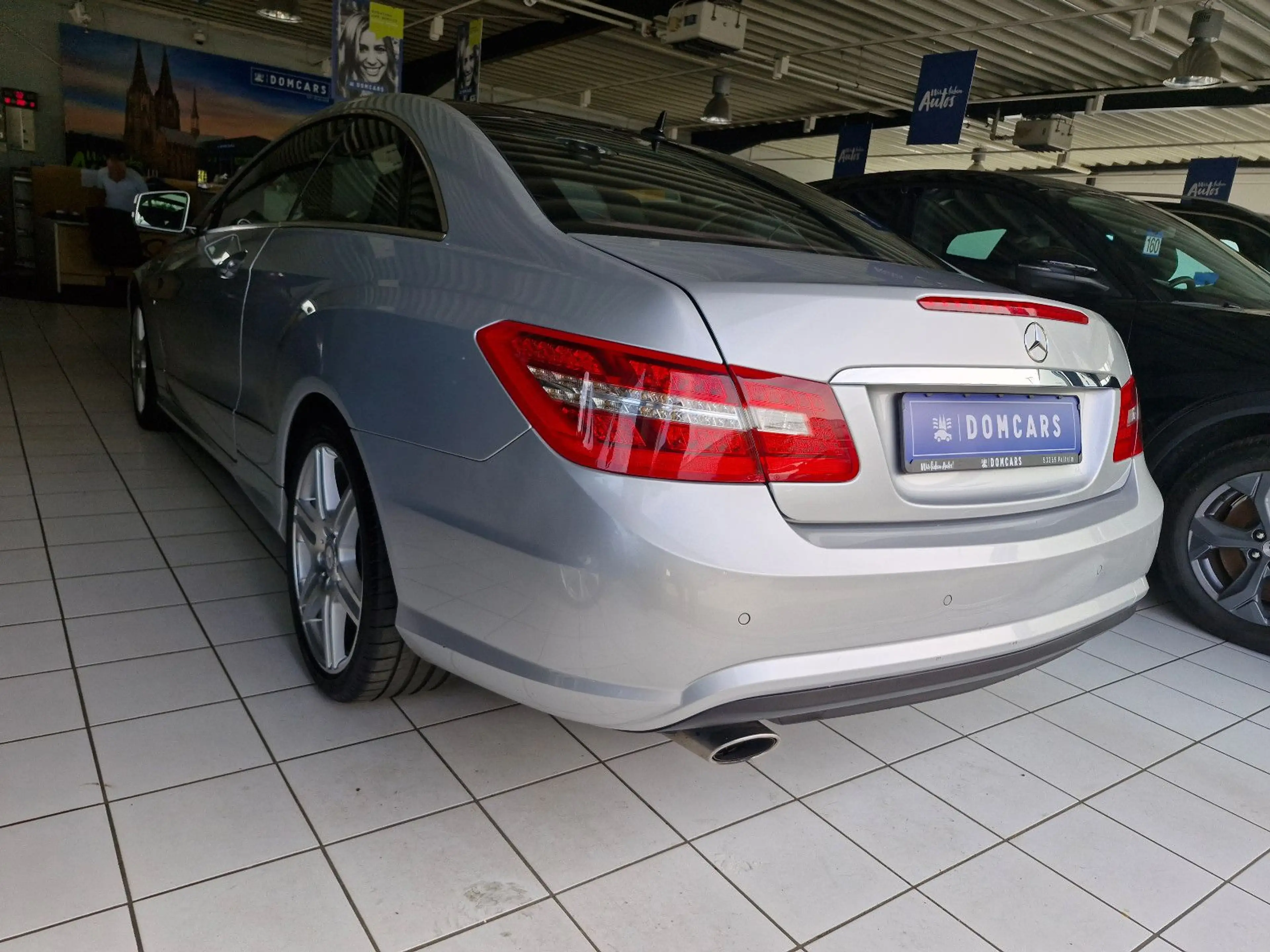 Mercedes-Benz E 250 CDI Coupe BlueEfficiency/LEDER/BI-XENON/PAN — photo 7