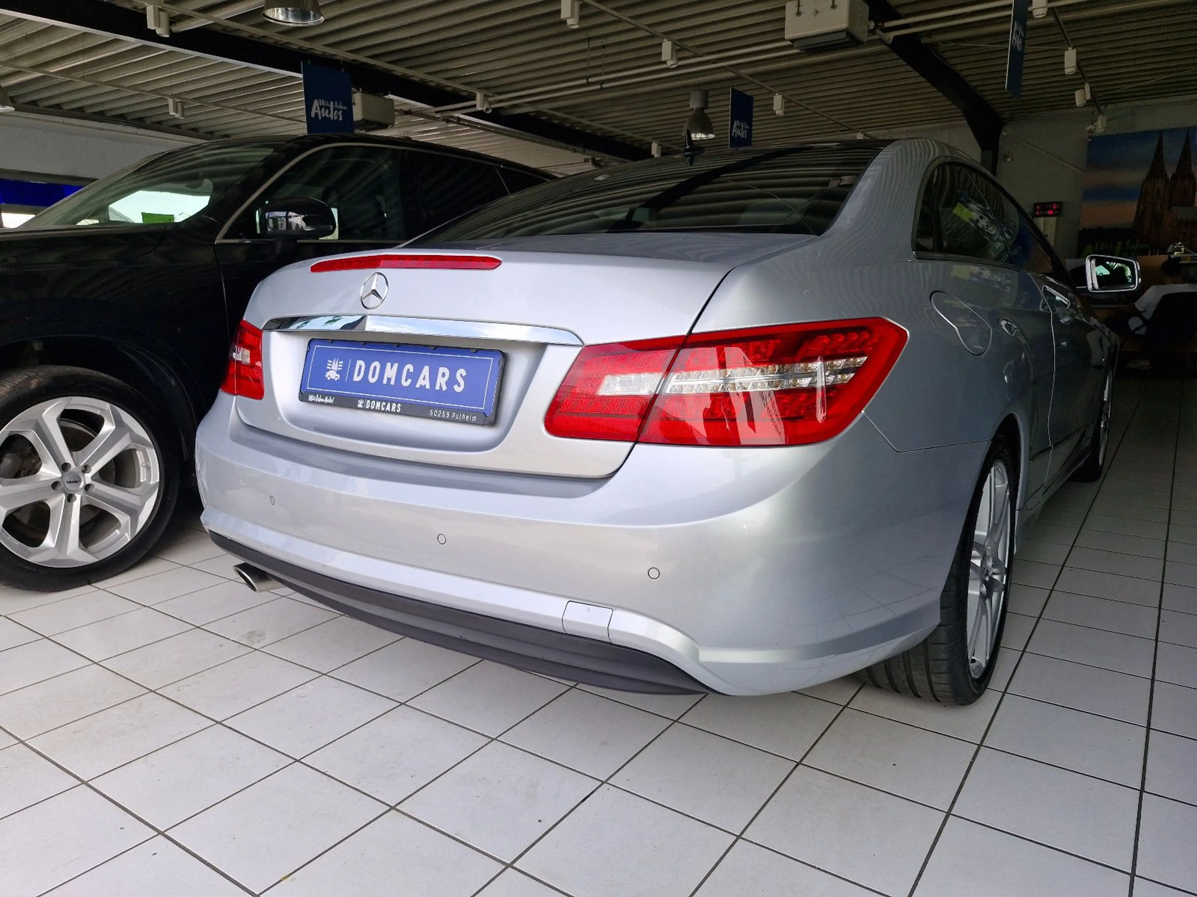Mercedes-Benz E 250 CDI Coupe BlueEfficiency/LEDER/BI-XENON/PAN — photo 5