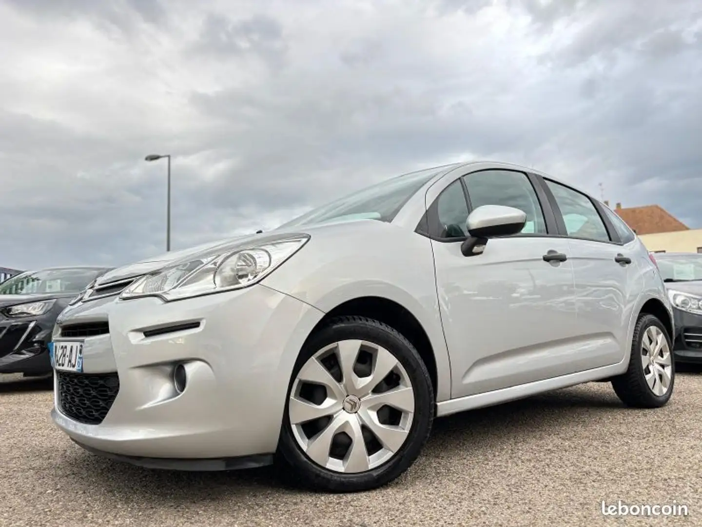 Citroen C3 1.2 PURETECH ATTRACTION Gris - 1