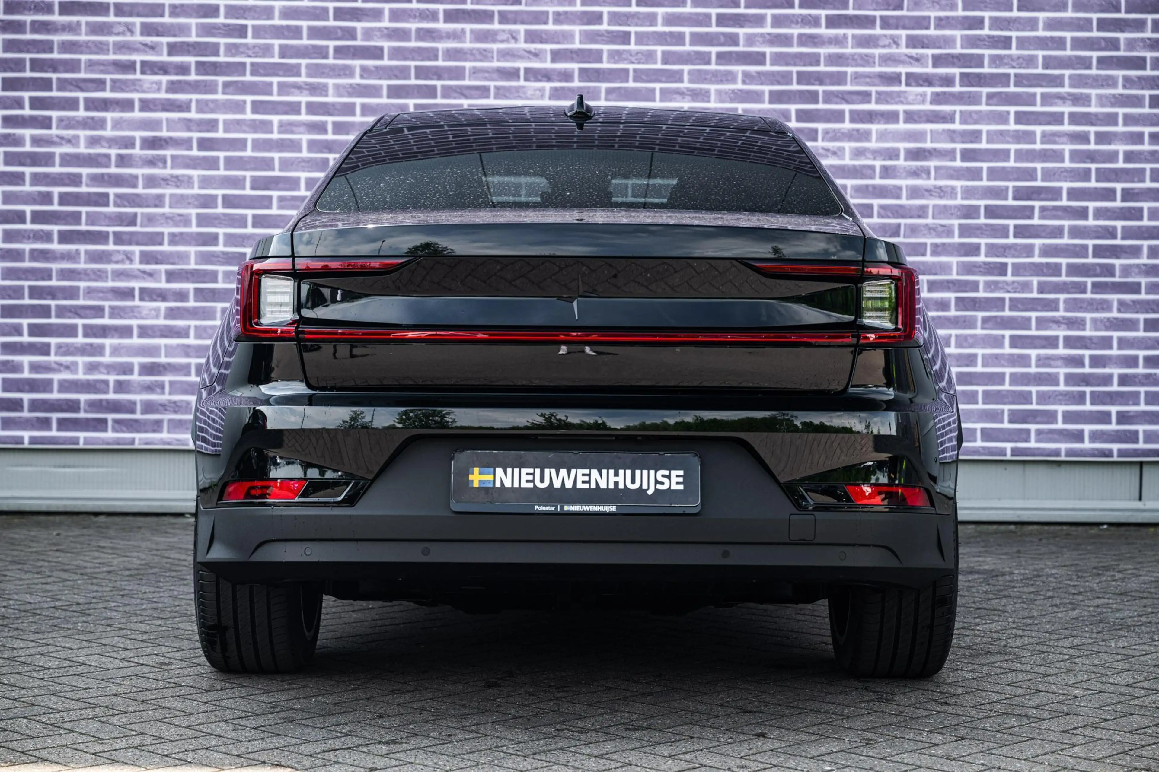 Polestar 2 Long Range Single Motor Prime 82 kWh | Pilot assis — photo 10