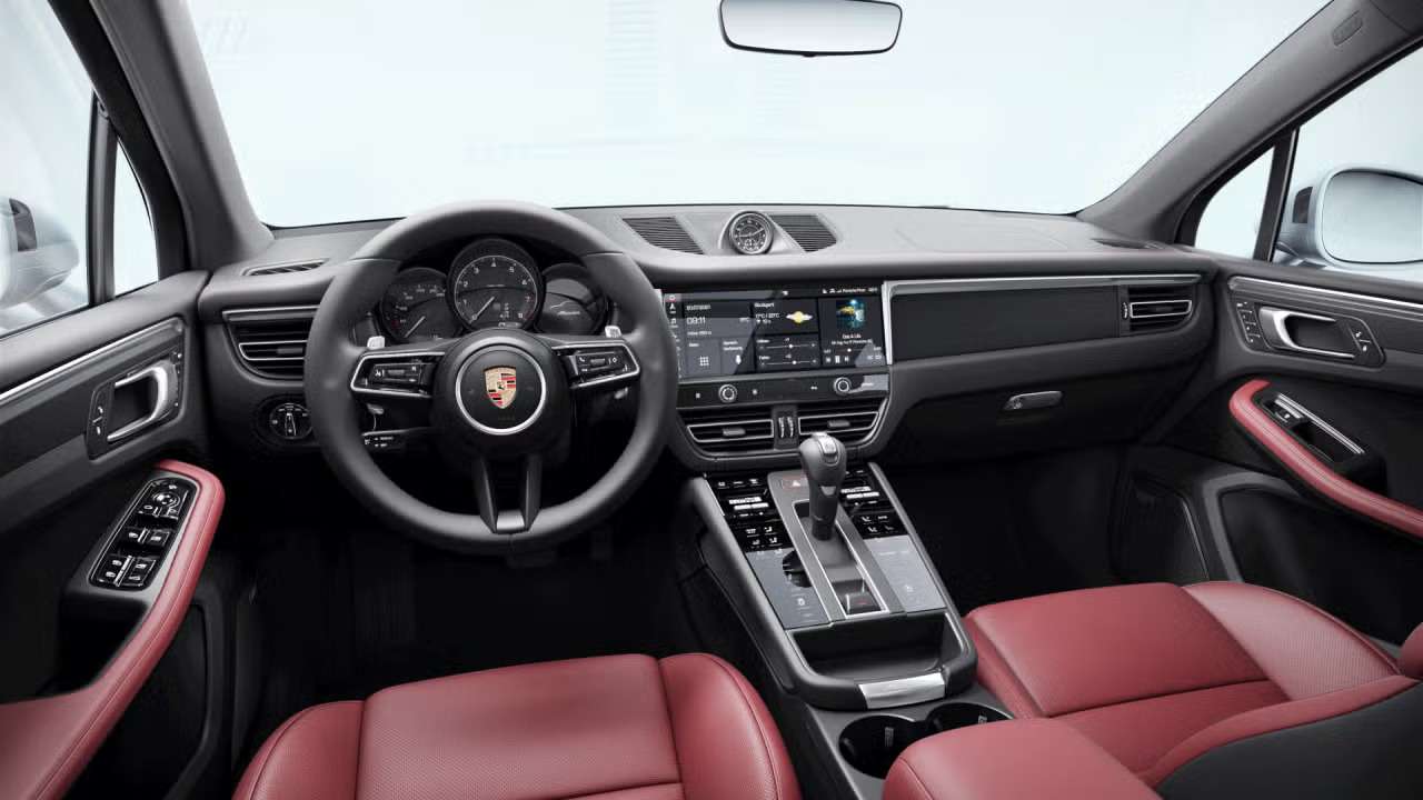 2026 Porsche Macan AWD thumb 9