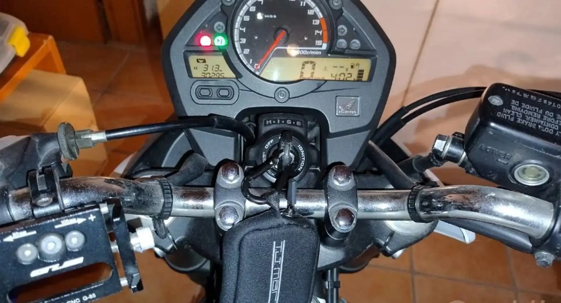 Honda Hornet Bianco - 2
