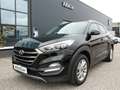 Hyundai TUCSON 1.7 CRDi  IX 35 XPossible Zwart - thumbnail 1