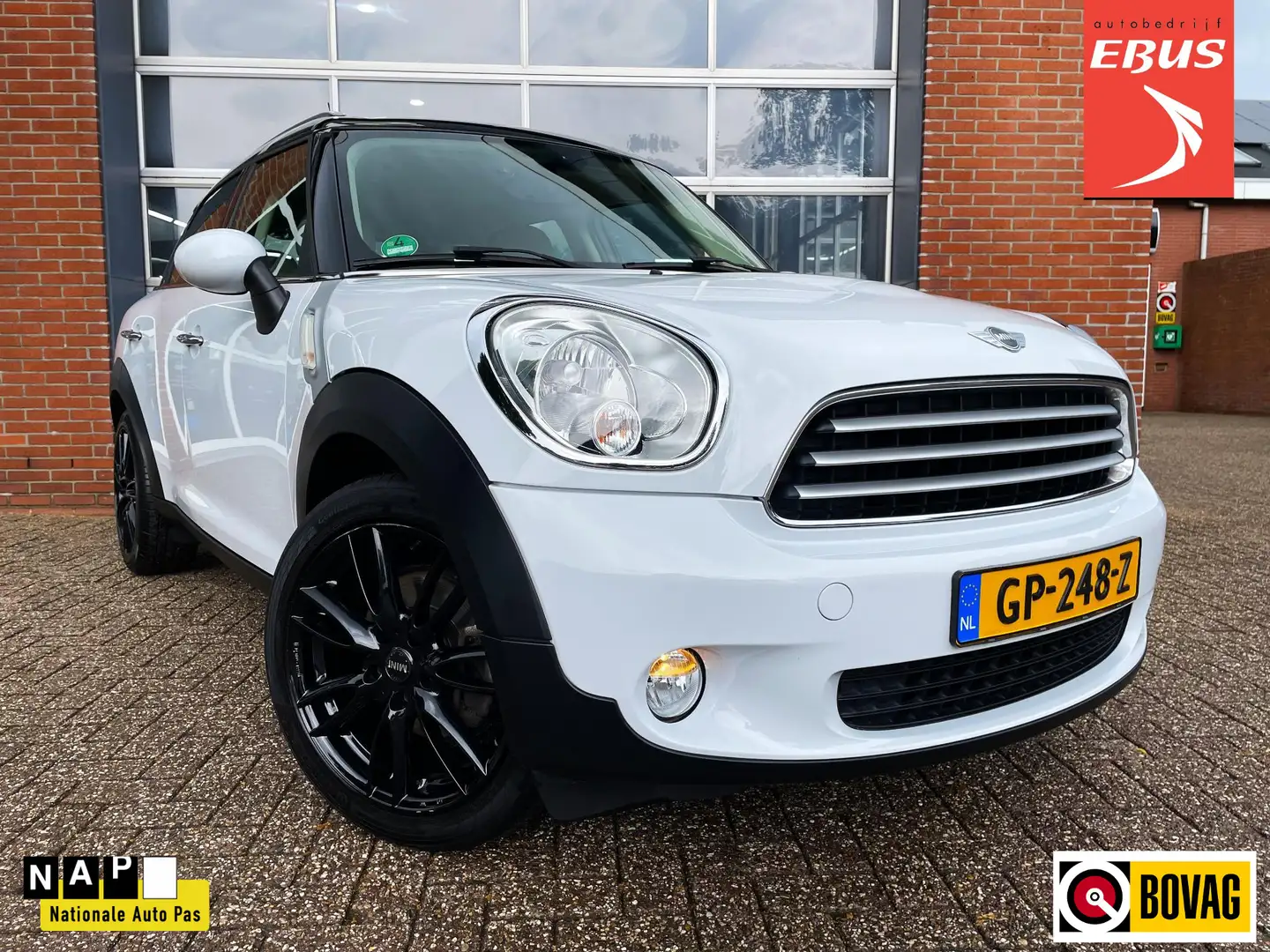 MINI Cooper Countryman Mini 1.6 Chili Wit - 1