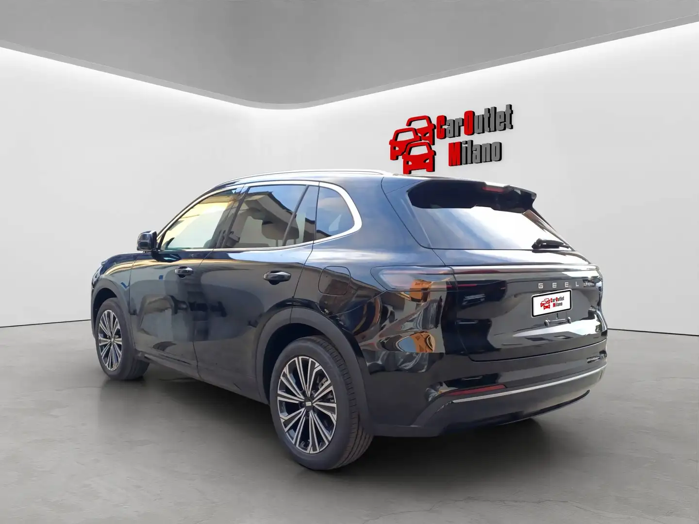 Geely Starray EM-i Starray EM-i 1.5 phev Launch Edition automatica ONLY PROMO!! Schwarz - 2
