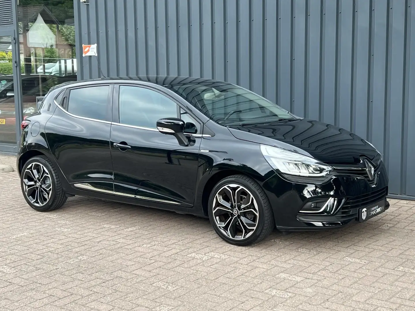 Renault Clio 0.9 TCe Bose NAVIGATIE!/CRUISE!/CLIMA!/COMPLEET!/ Zwart - 2