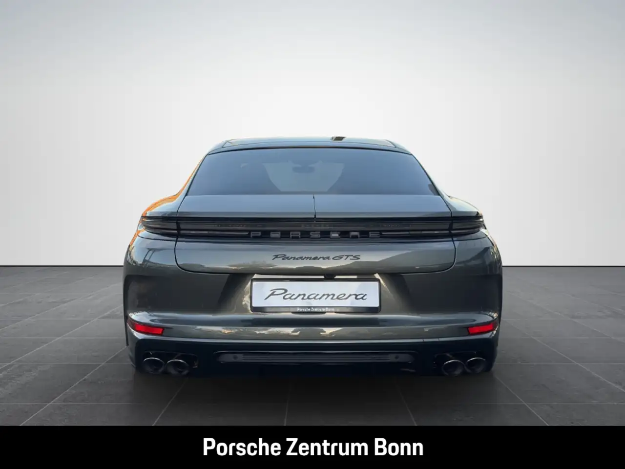 Porsche Panamera GTS HA-Lenkung InnoDrive Head-Up 6