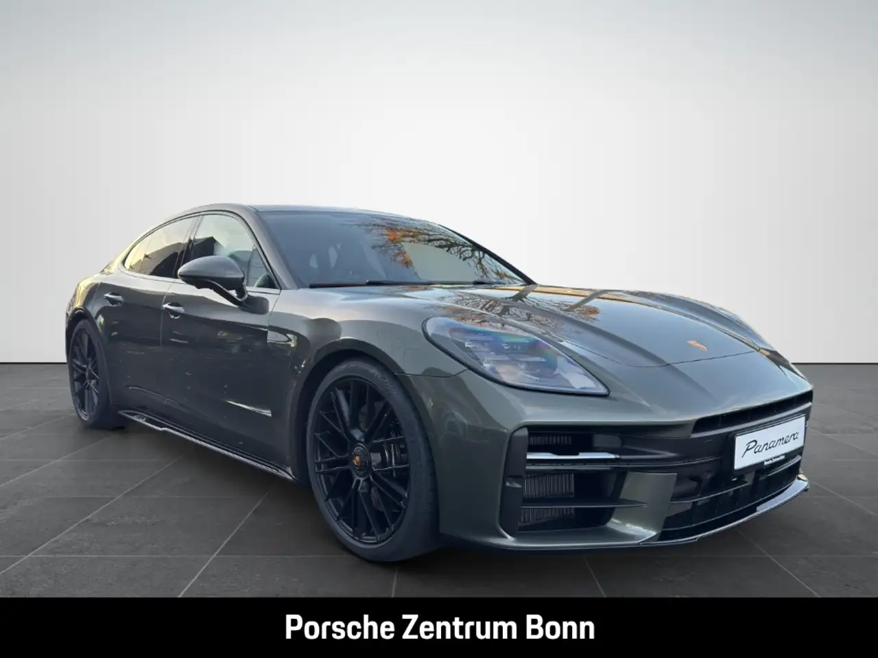 Porsche Panamera GTS HA-Lenkung InnoDrive Head-Up 3