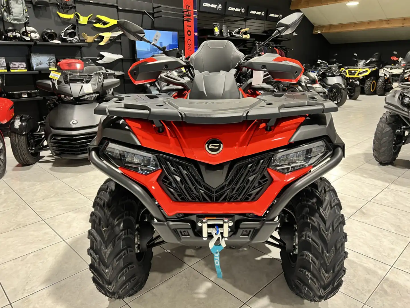 CFMOTO CForce 625 Touring Red L7 crvena - 2