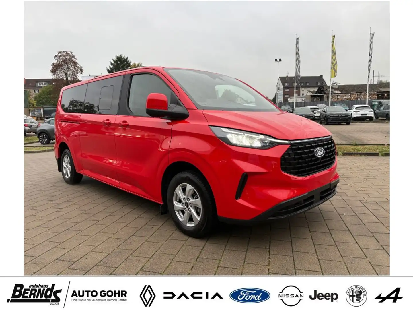 Ford Tourneo Custom 320 L2H1 VA Autm. Titanium Rouge - 2