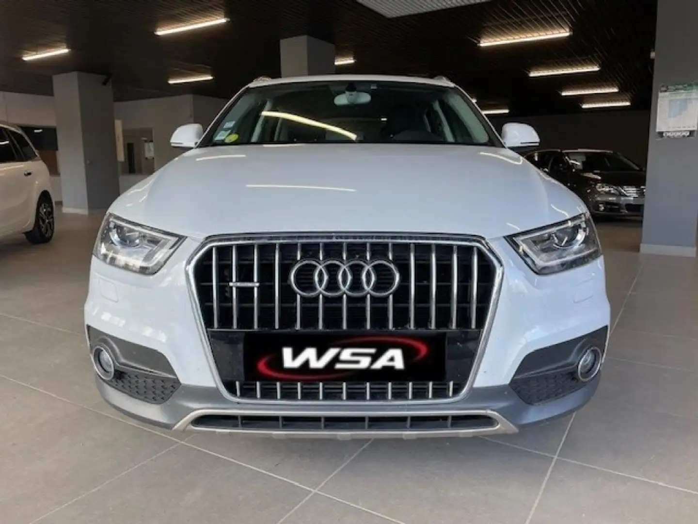 Audi Q3 Q3 2.0 TDI 140 ch Quattro Ambiente Blanco - 2