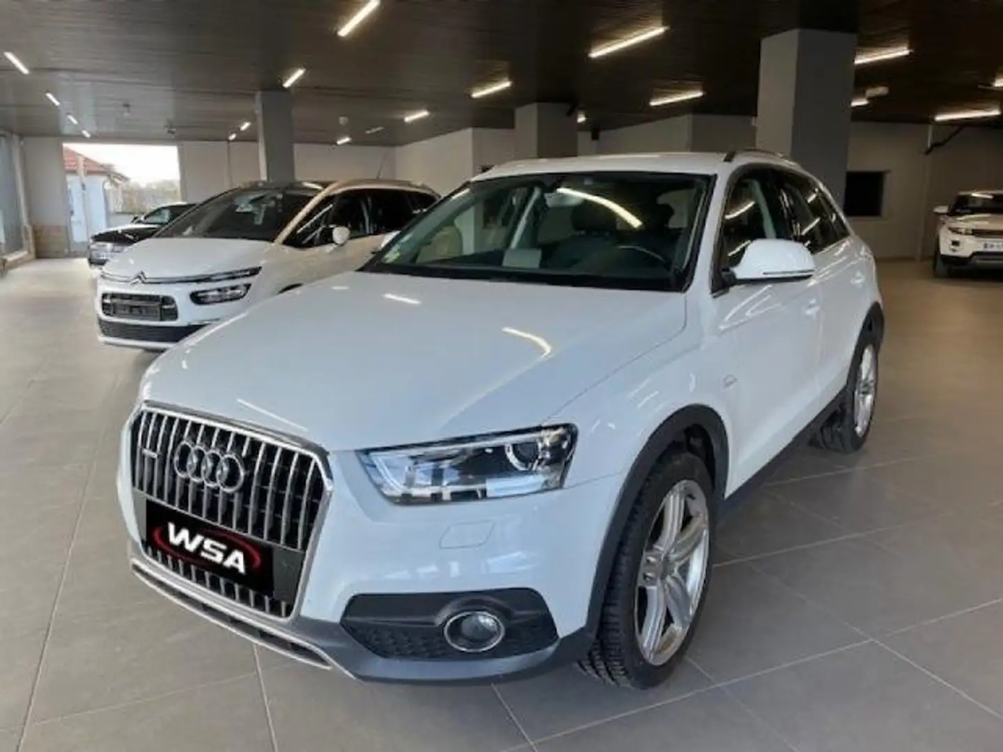 Audi Q3 Q3 2.0 TDI 140 ch Quattro Ambiente Blanco - 1