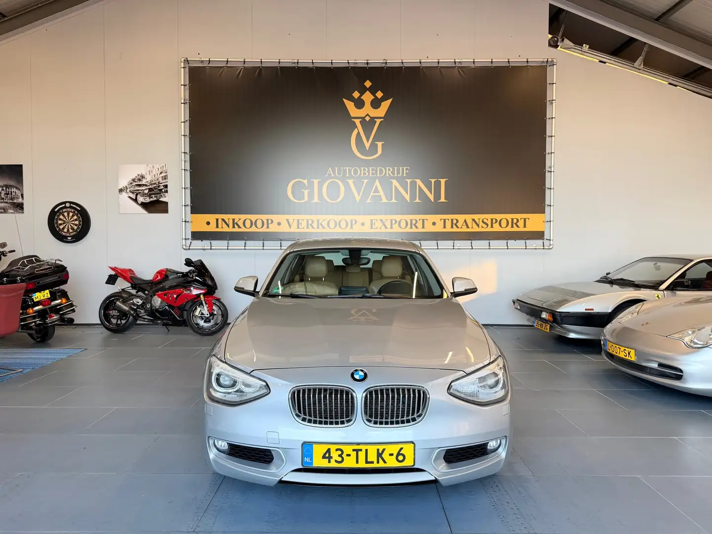 BMW 116 1-serie 116i Business+ inruil mogelijk Grau - 2