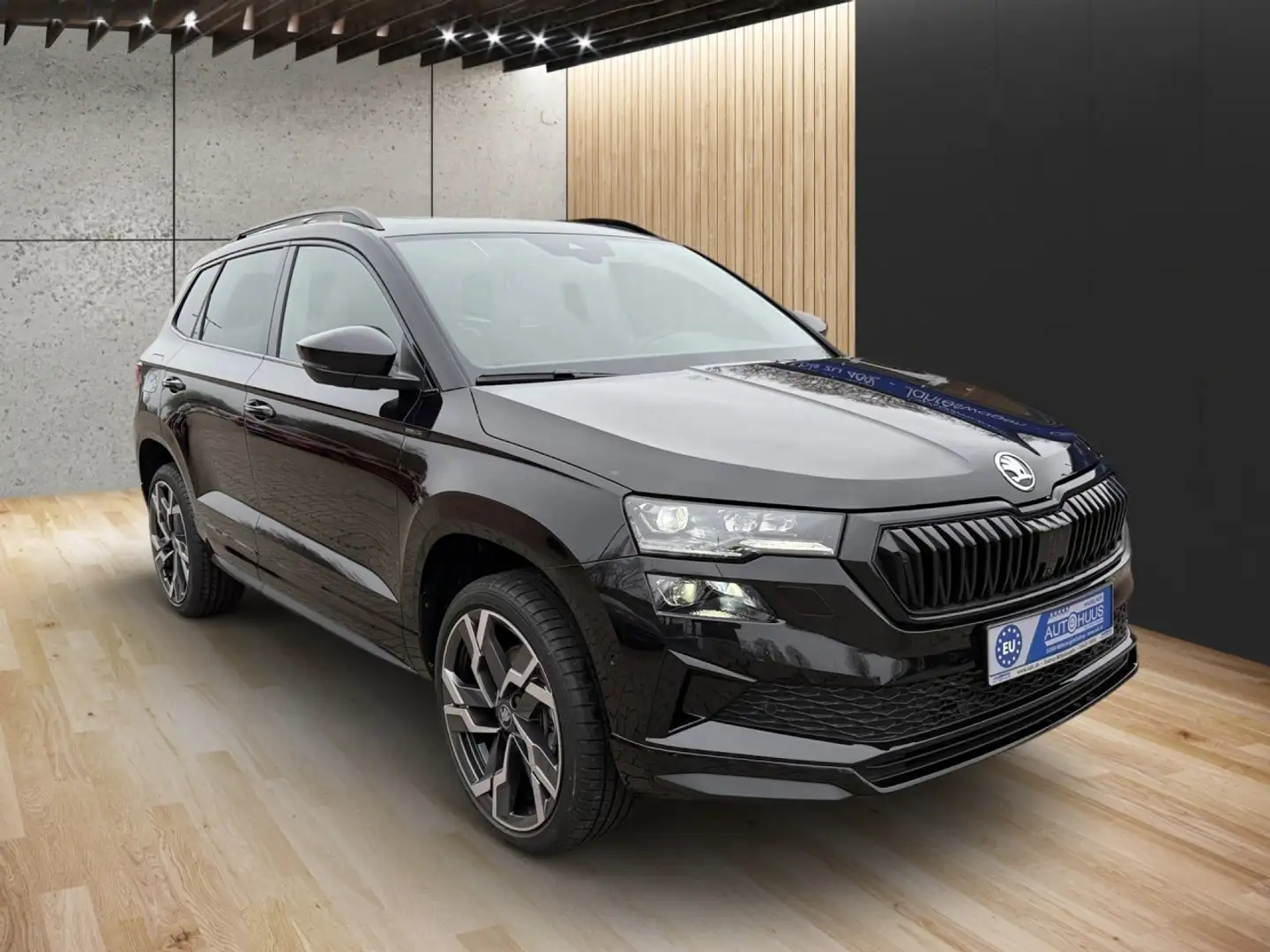 Skoda Karoq Sportline 1.5 TSI DSG Matrix RFK ACC NSW Klima - 2