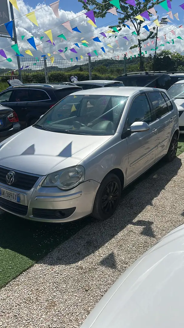 Volkswagen Polo 5p 1.4 Trendline - 2