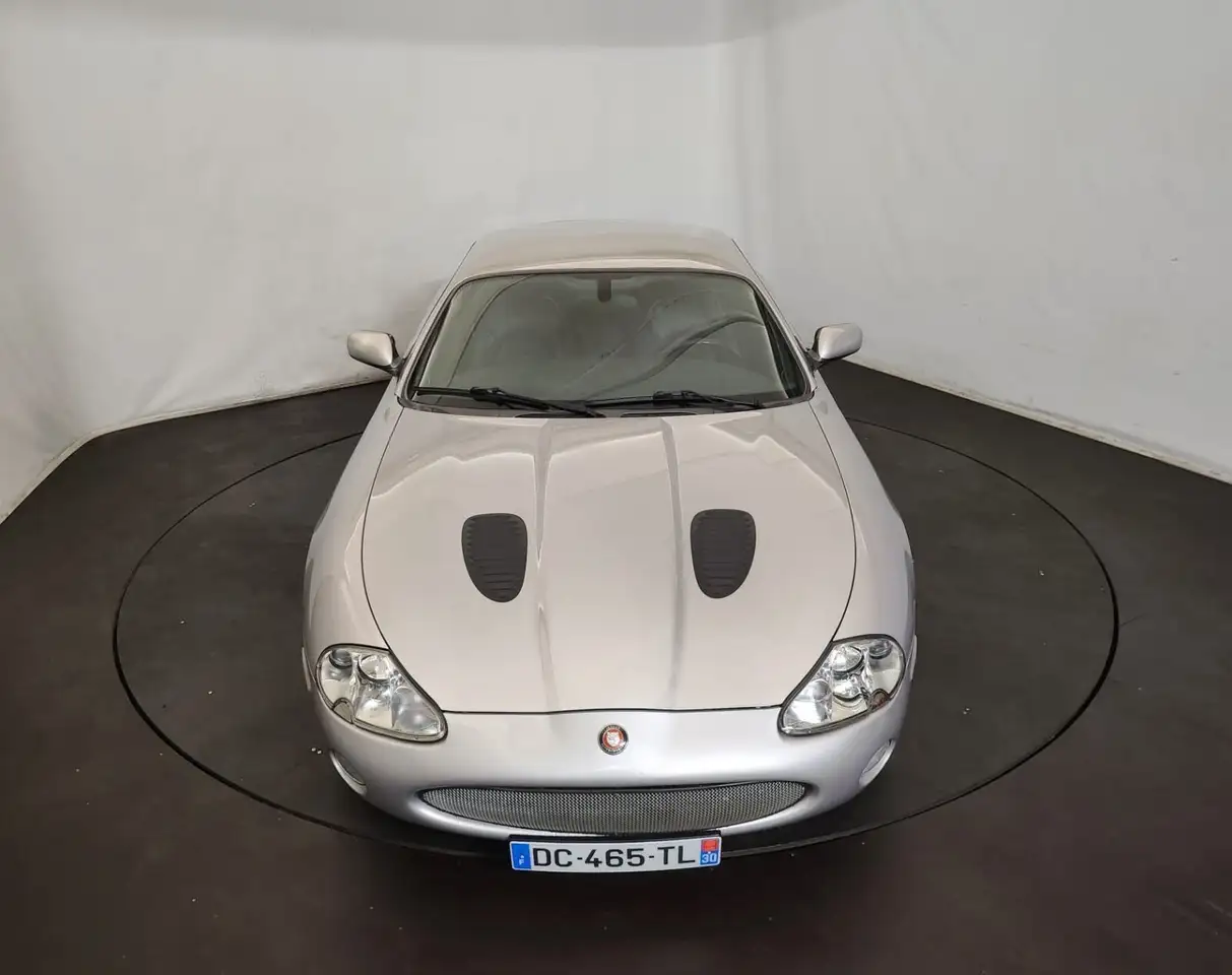Jaguar XKR coupé, foto 7
