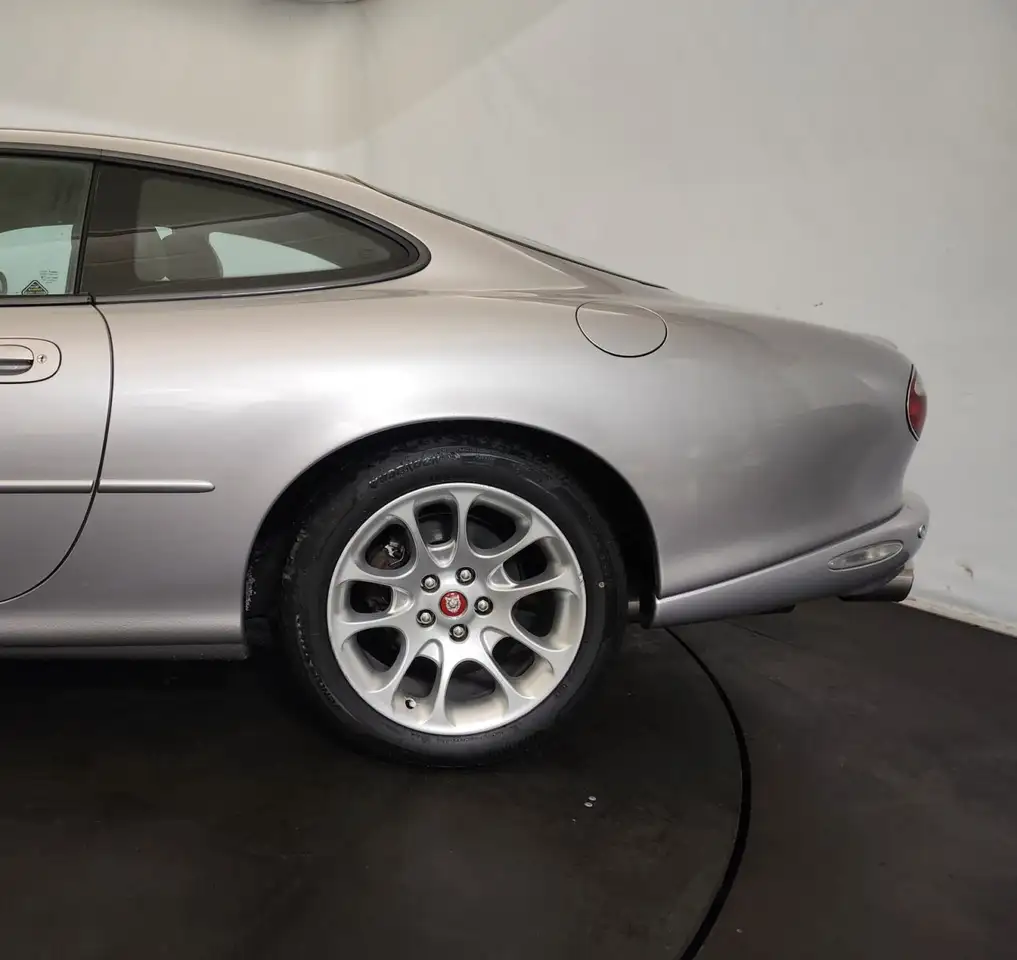 Jaguar XKR coupé, foto 11