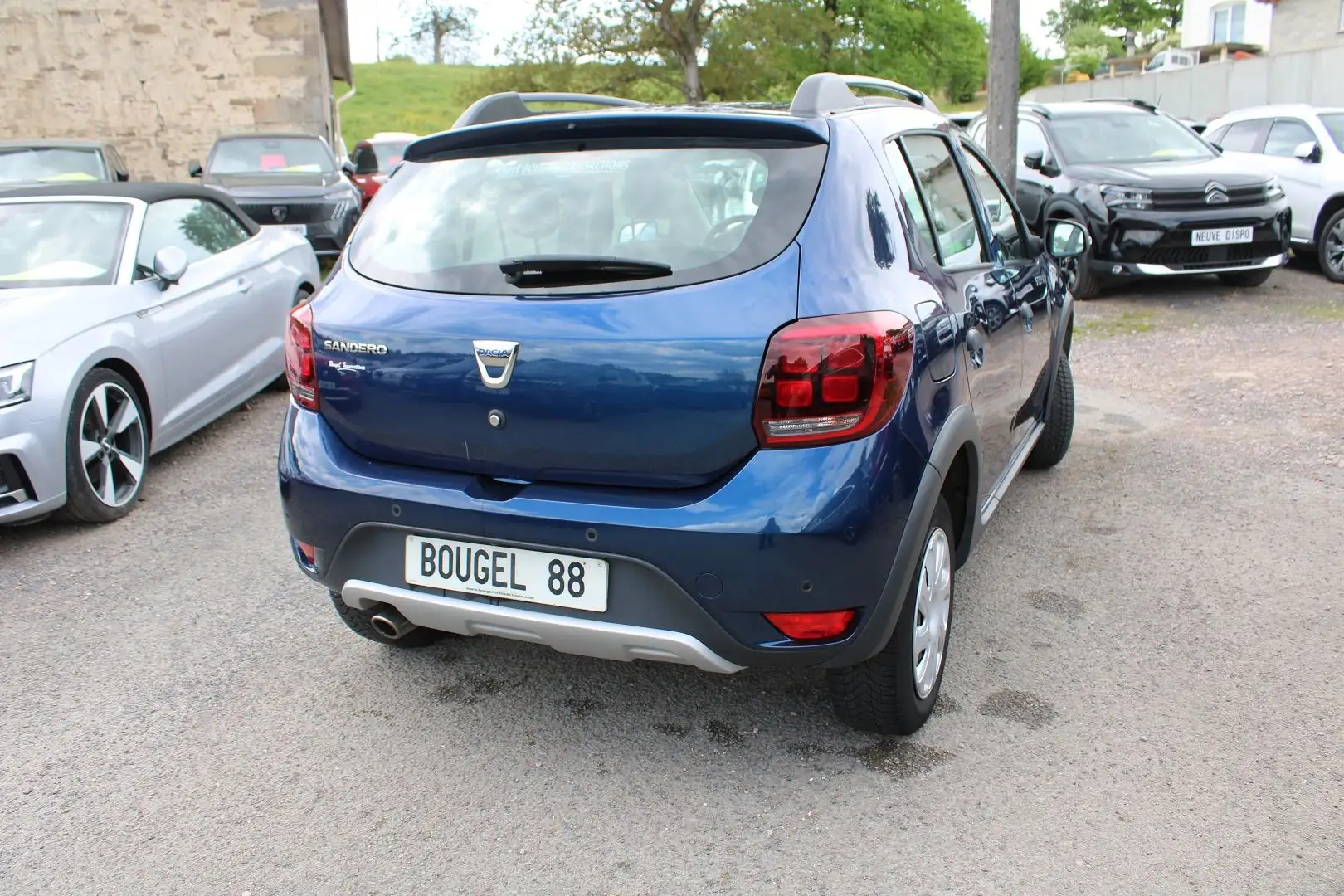 Dacia Sandero STEPWAY BLUE DCI 95 CV PRESTIGE GPS 3D CLIM CAMÉRA - 2