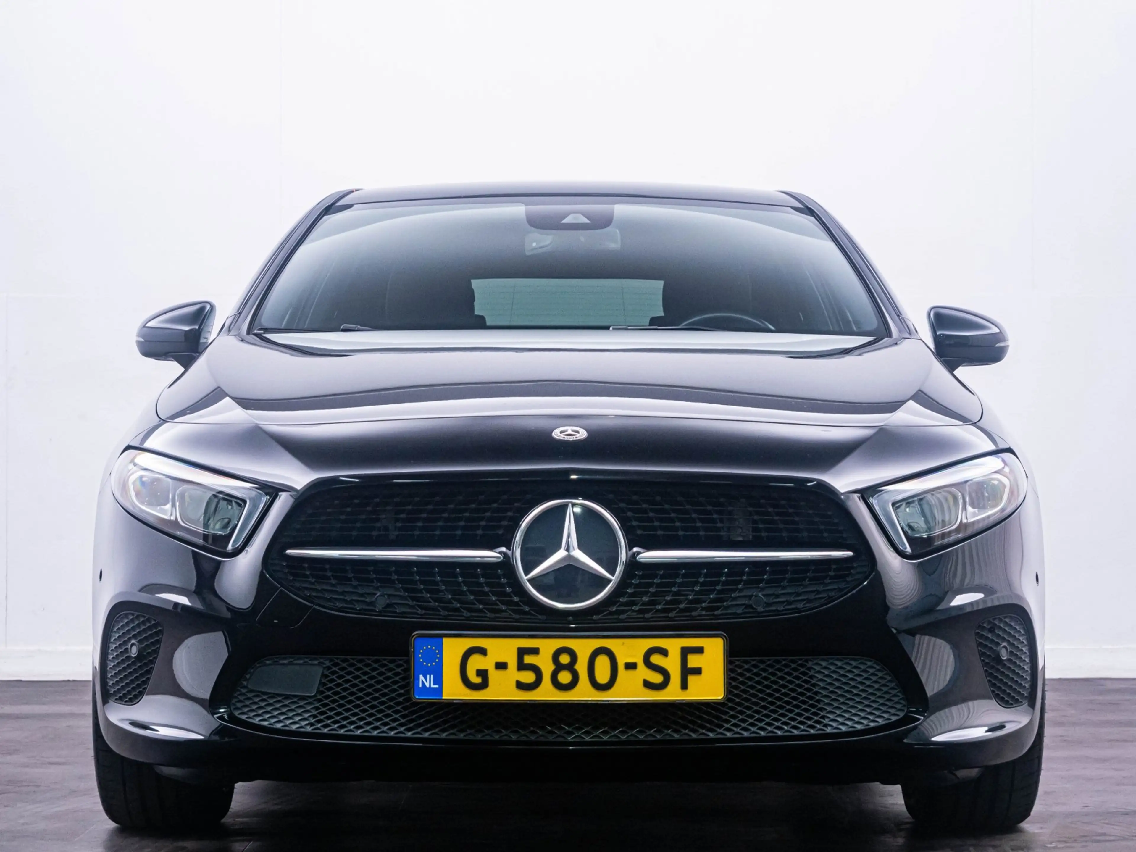 Mercedes-Benz A 220 Premium Night Edition PDC|Cruise! — photo 13