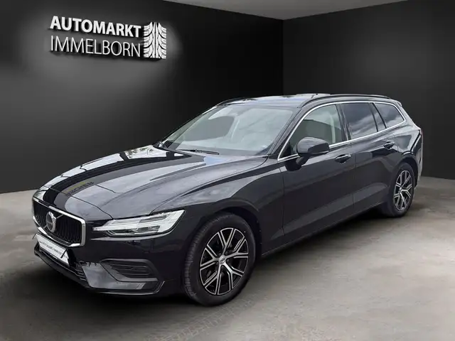 Volvo V60 view 4