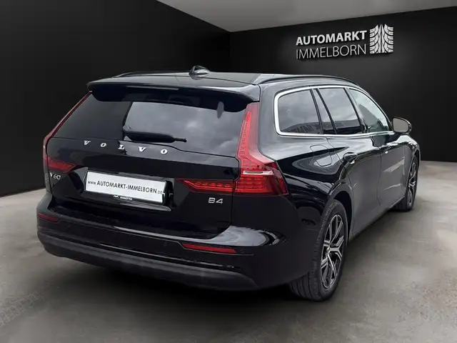 Volvo V60 view 11