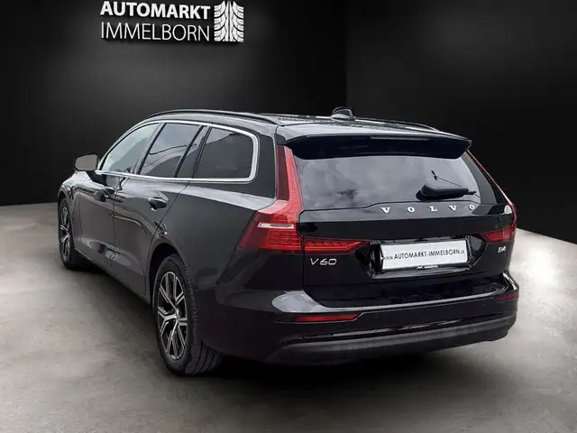 Volvo V60 view 10