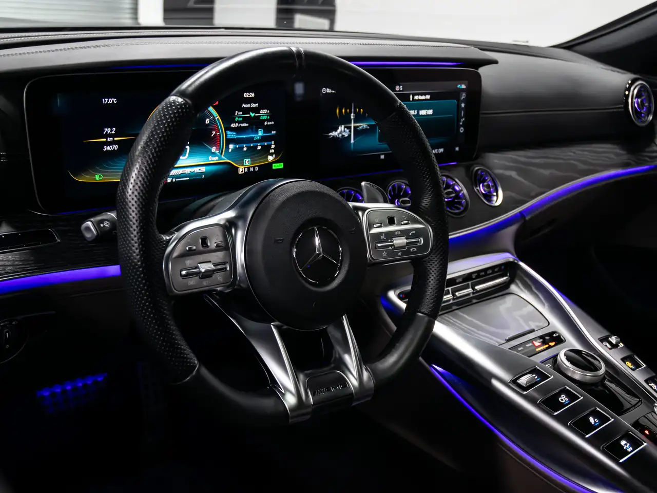 Mercedes-Benz AMG GT снимка Mercedes-Benz AMG GT