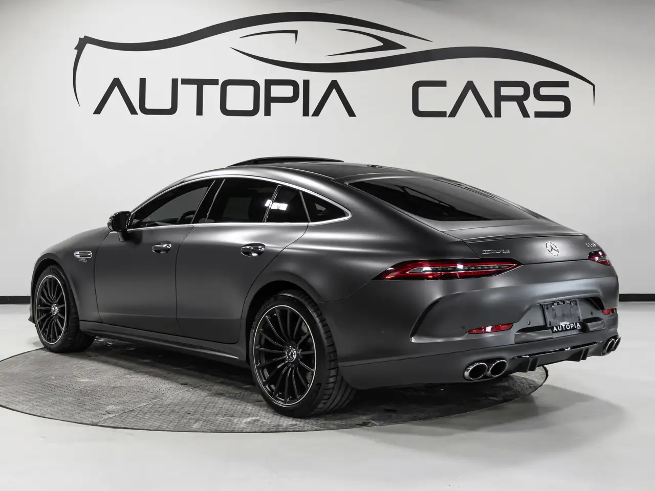 Mercedes-Benz AMG GT снимка Mercedes-Benz AMG GT