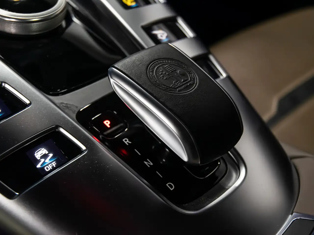 Mercedes-Benz AMG GT снимка Mercedes-Benz AMG GT
