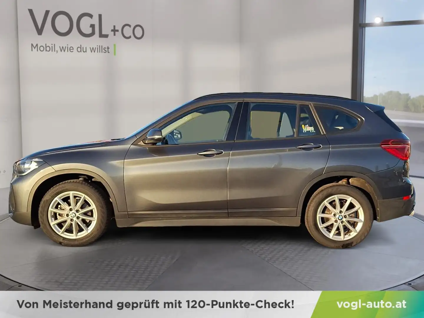 BMW X1 18i sDrive Automatik Negro - 2