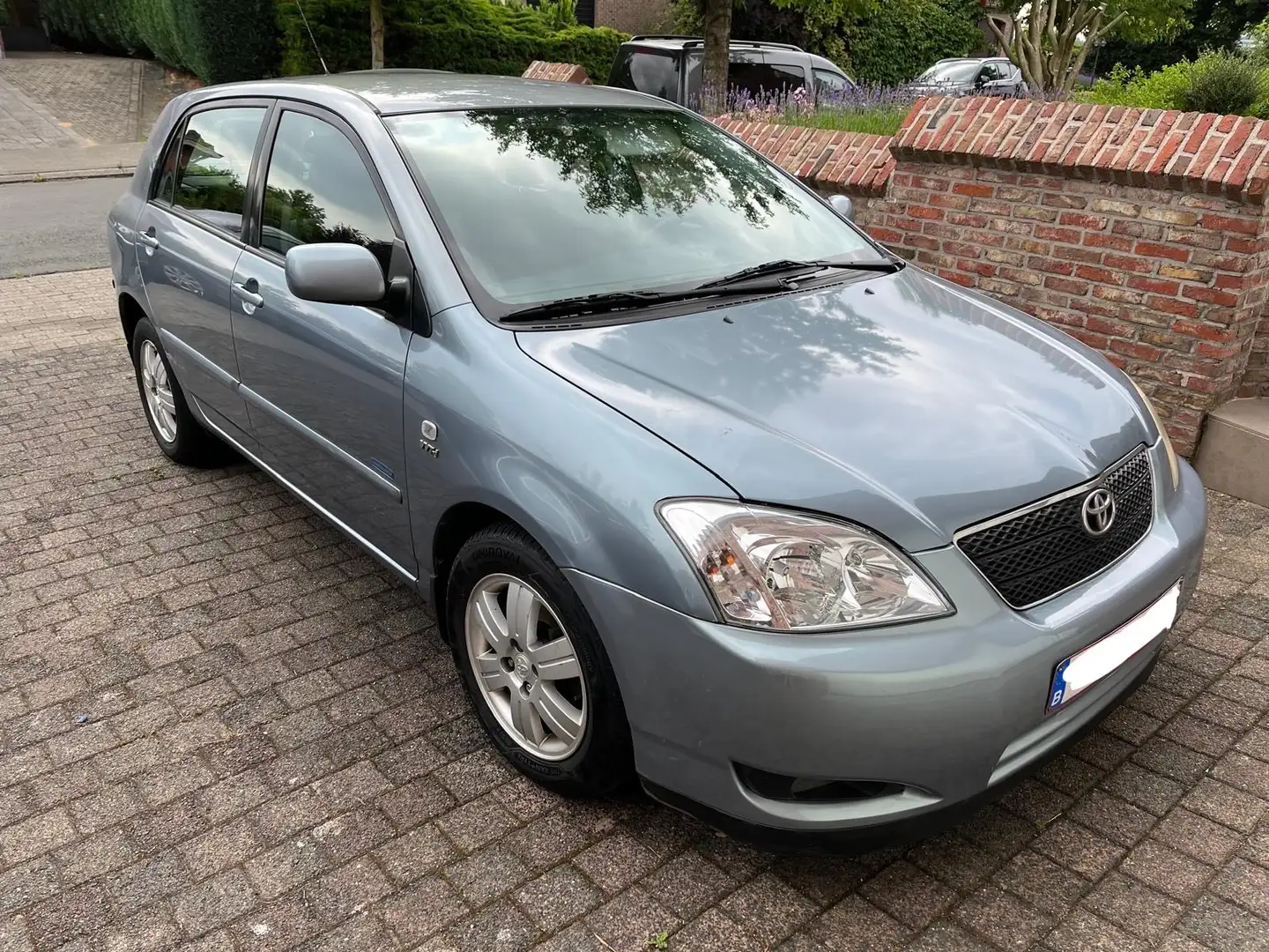 Toyota Corolla 1.4 L Gris - 1