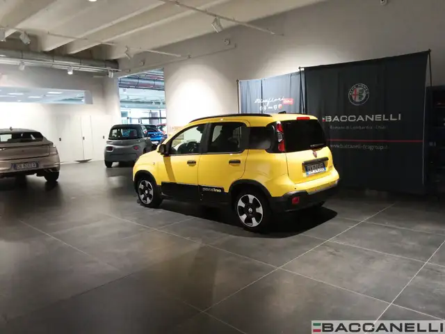 Fiat Panda view 3