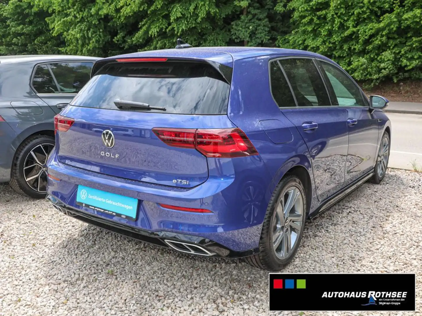 Volkswagen Golf VIII R-line 1.5 eTSI DSG HARMAN-KARDON+LED Bleu - 2