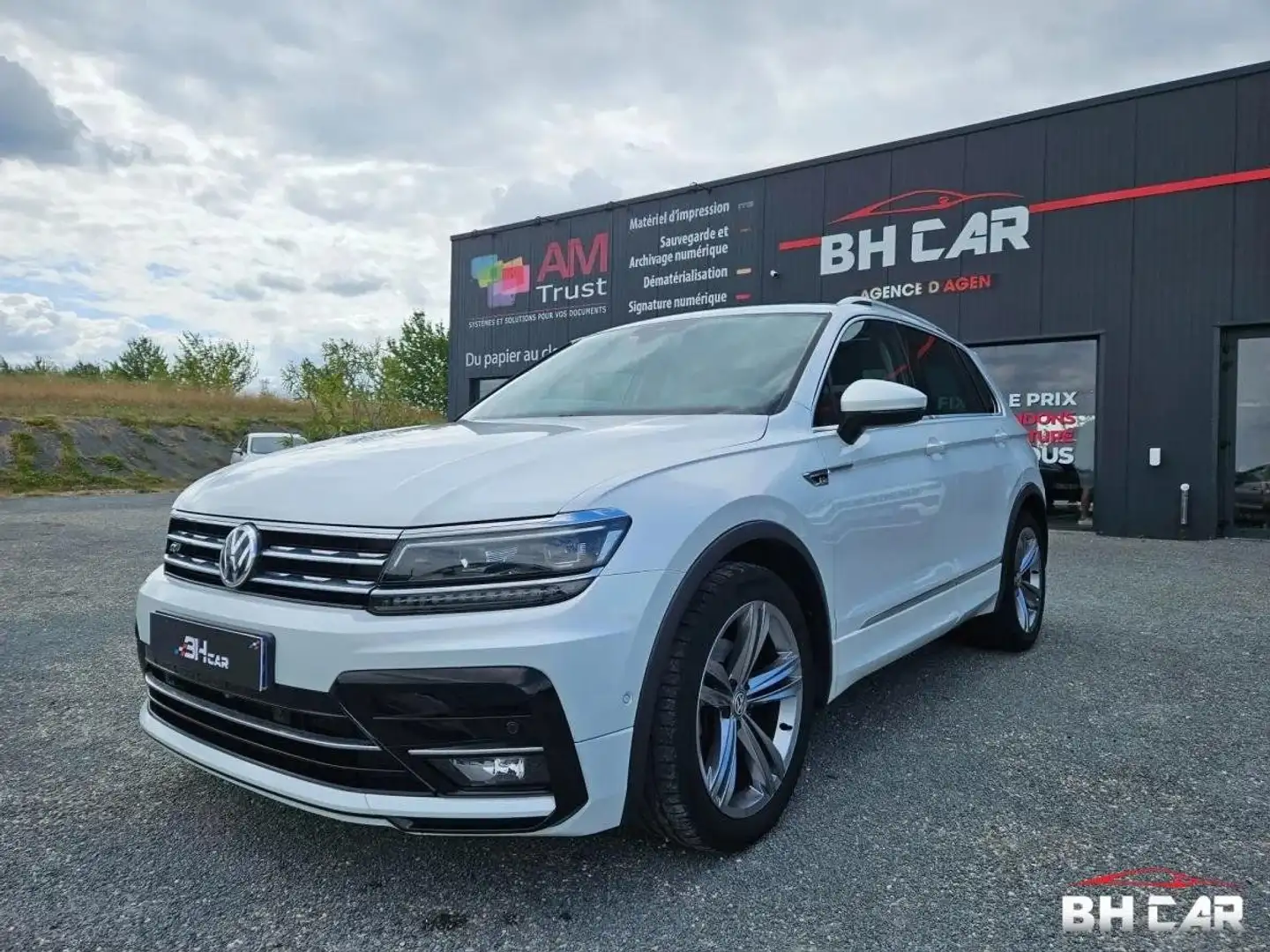 Volkswagen Tiguan 2.0 TDI 150 R-LINE DSG BVA Bianco - 1