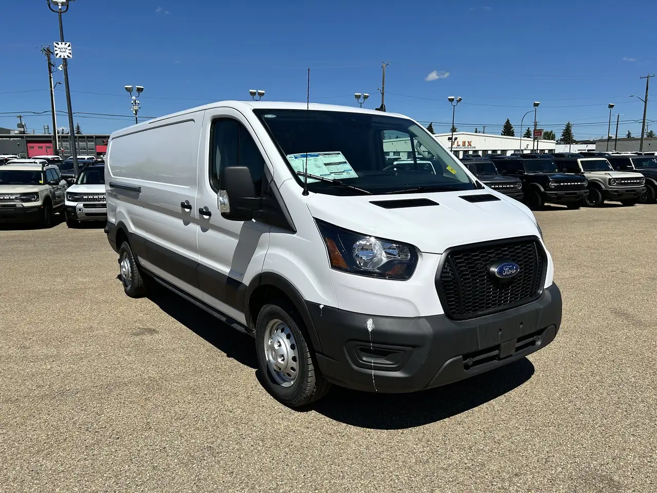 Ford Transit Cargo Van снимка Ford Transit Cargo Van