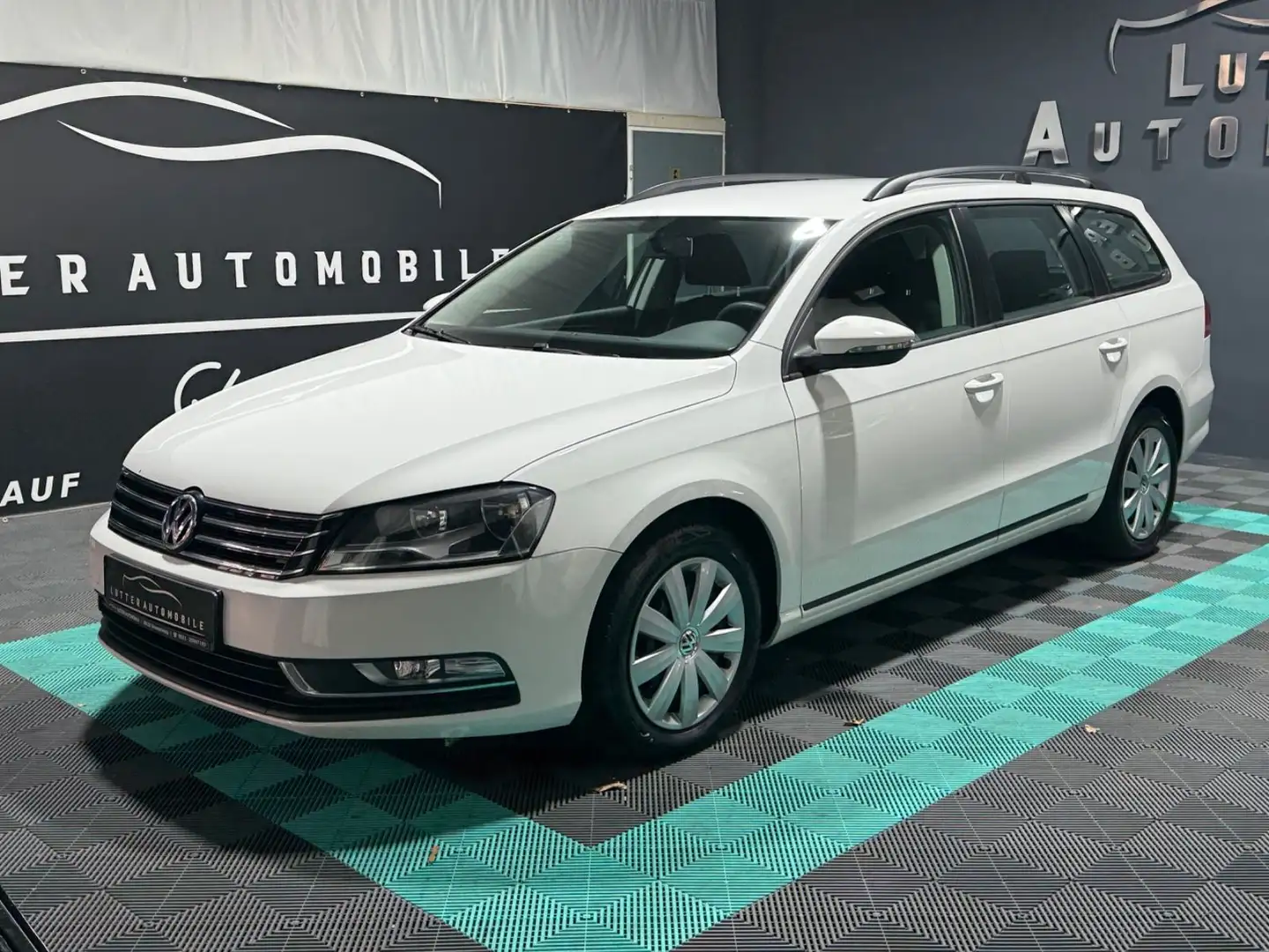 Volkswagen Passat Variant Trendline BlueMotion*NAVI*KLIMA* Blanco - 1