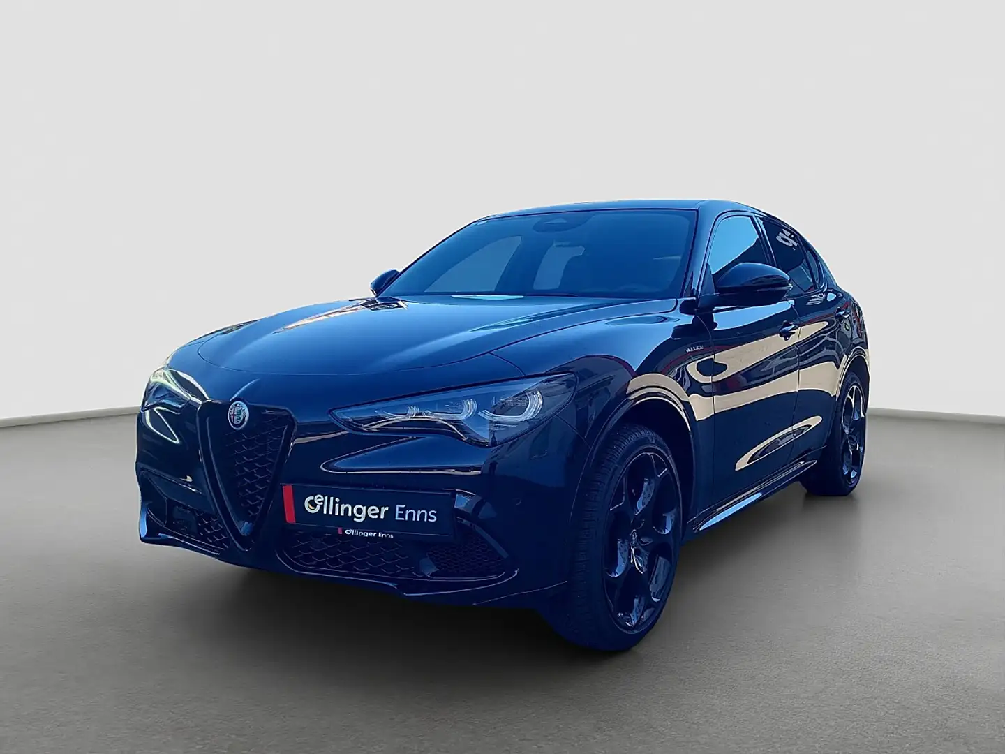 Alfa Romeo Stelvio Veloce Schwarz - 2