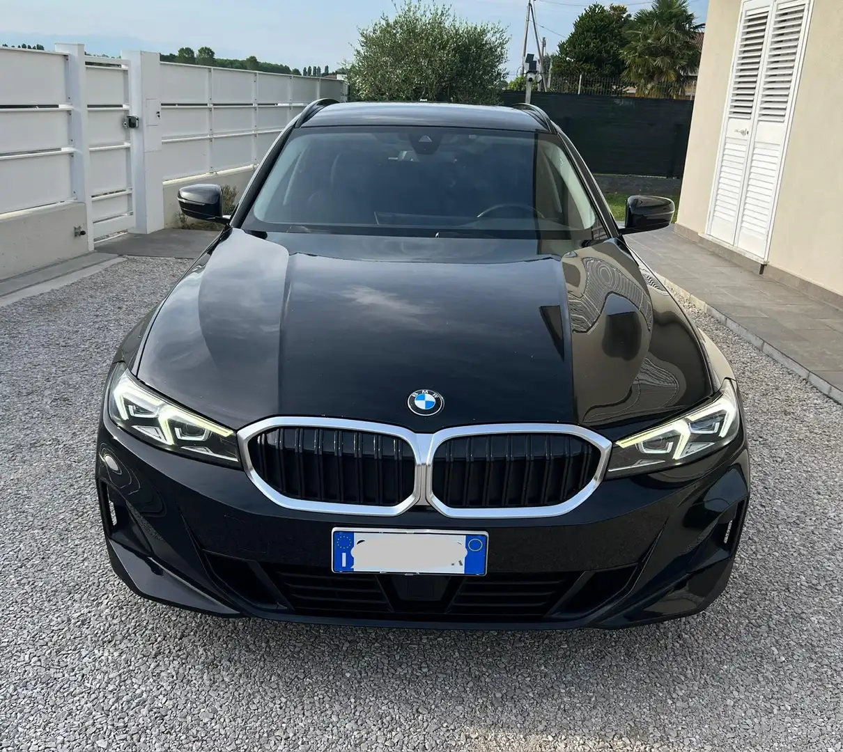 BMW 320 320d Touring mhev xdrive Sport auto - 1