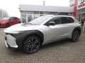 Toyota bZ4X Comfort- und Technik-Paket, Panorama-Glasdach Silber - thumbnail 1