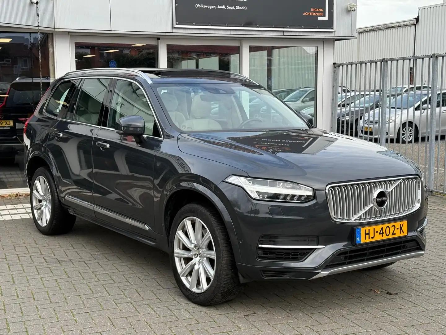 Volvo XC90 2.0 T8 Twin Engine AWD Inscription Gris - 2