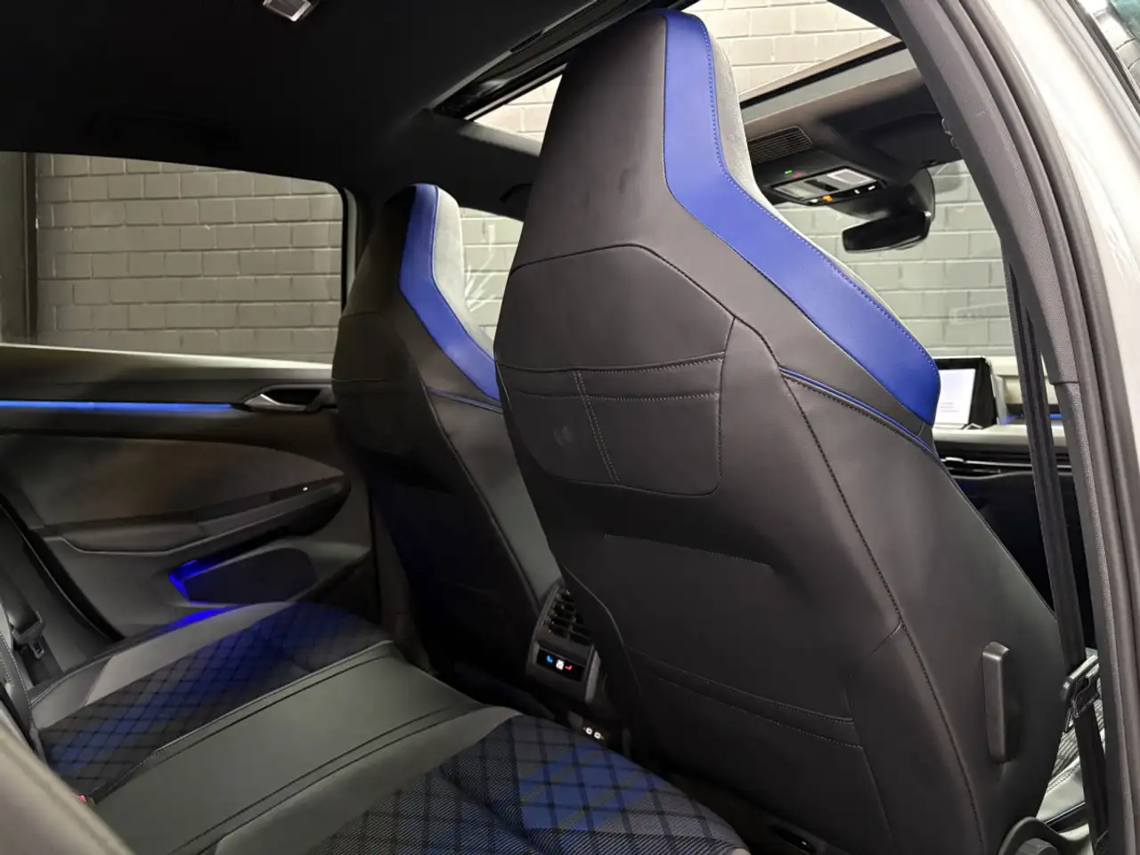 Volkswagen Golf R 4Motion 2.0 TSI 320 CV DSG7 *Toit Ouvrant* *Camér 19