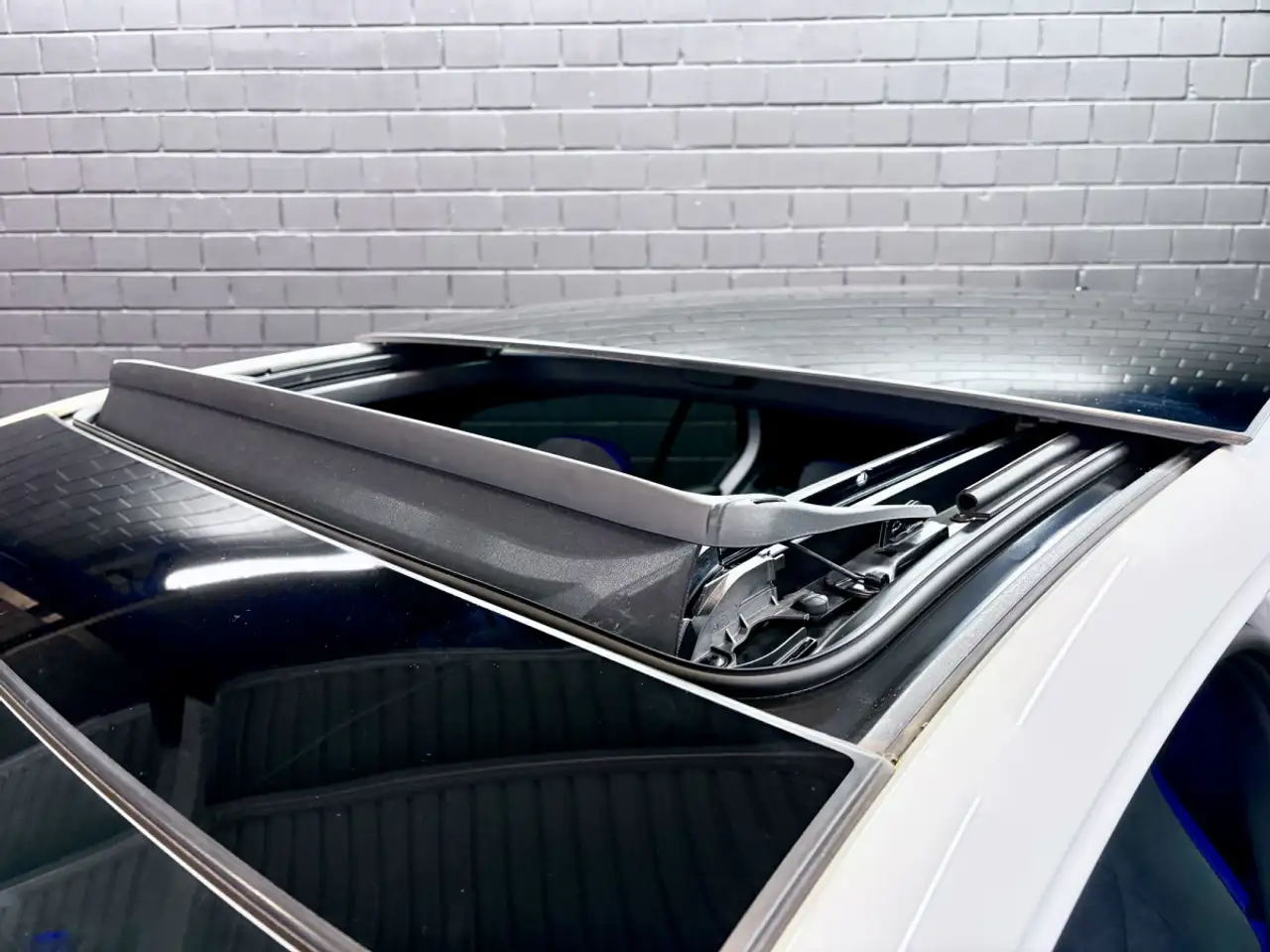 Volkswagen Golf R 4Motion 2.0 TSI 320 CV DSG7 *Toit Ouvrant* *Camér 22