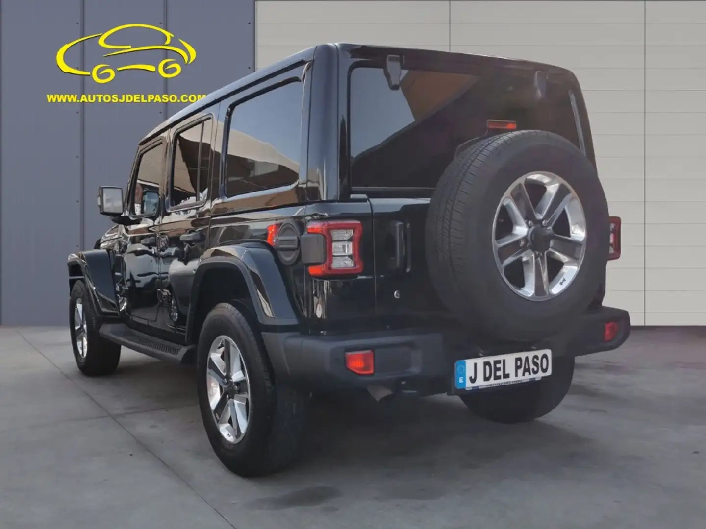 Jeep Wrangler Unlimited 2.2CRD Sahara 8ATX Negro - 2