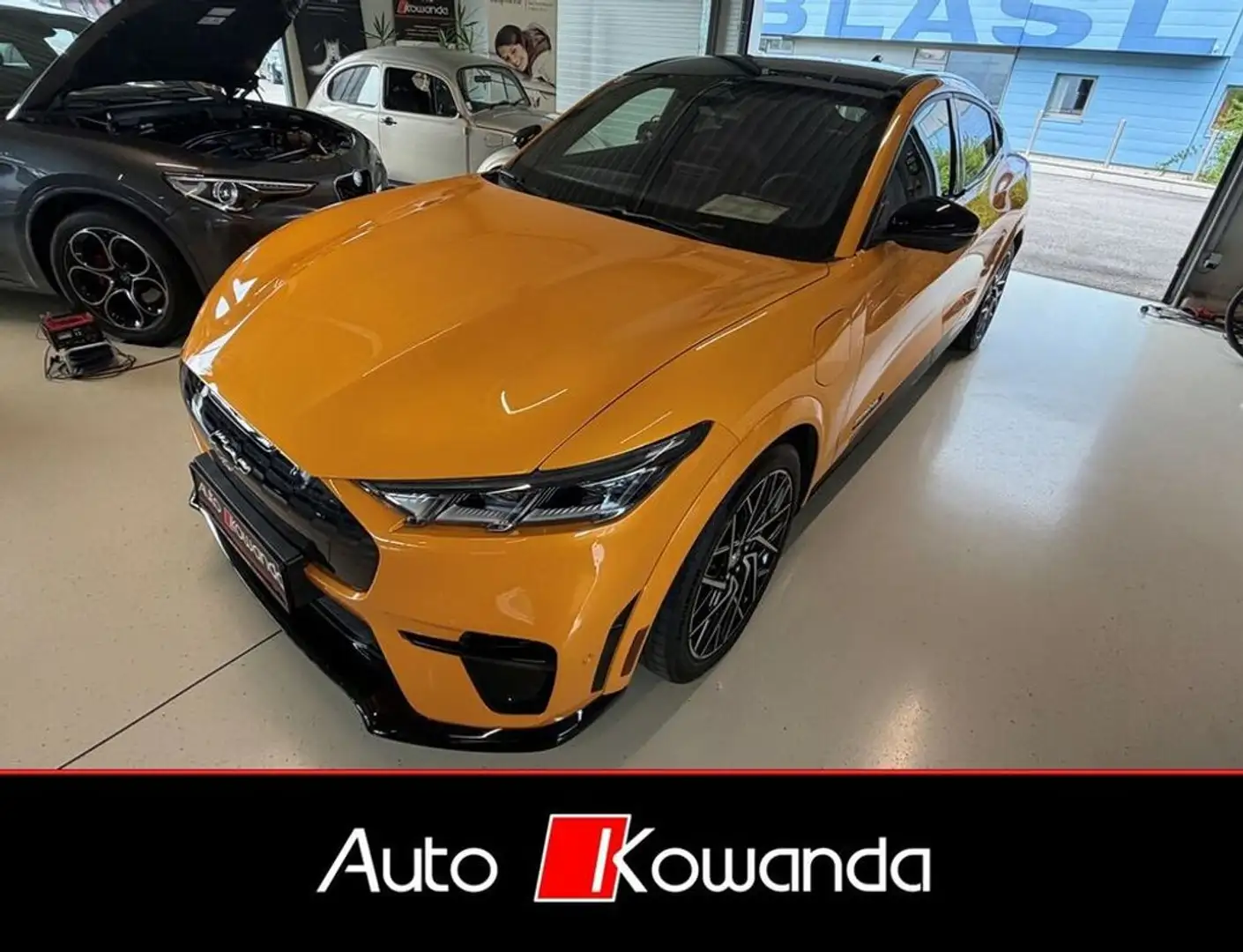 Ford Mustang Mach-E GT Sport AWD -1. Besitz Orange - 2