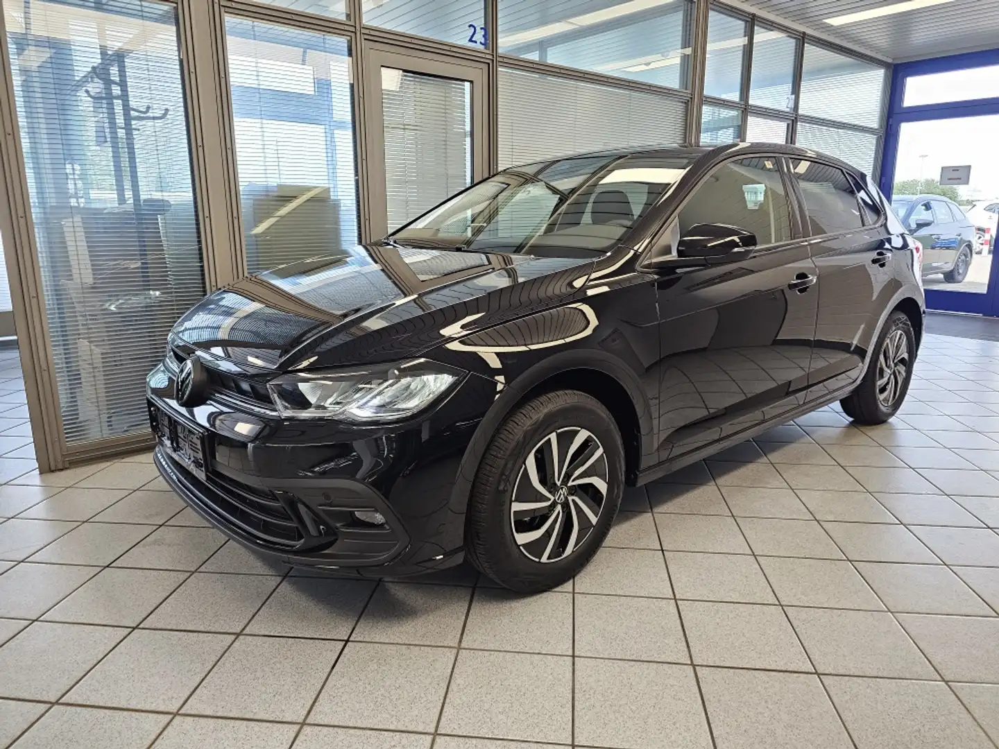 Volkswagen Polo Life PDC v/h,Kamera,Sitzhzg.,AppCon,Alu Noir - 2